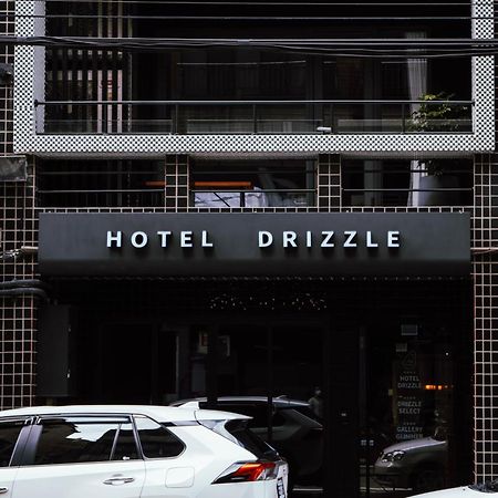 Drizzle Inn Кийлунг Екстериор снимка