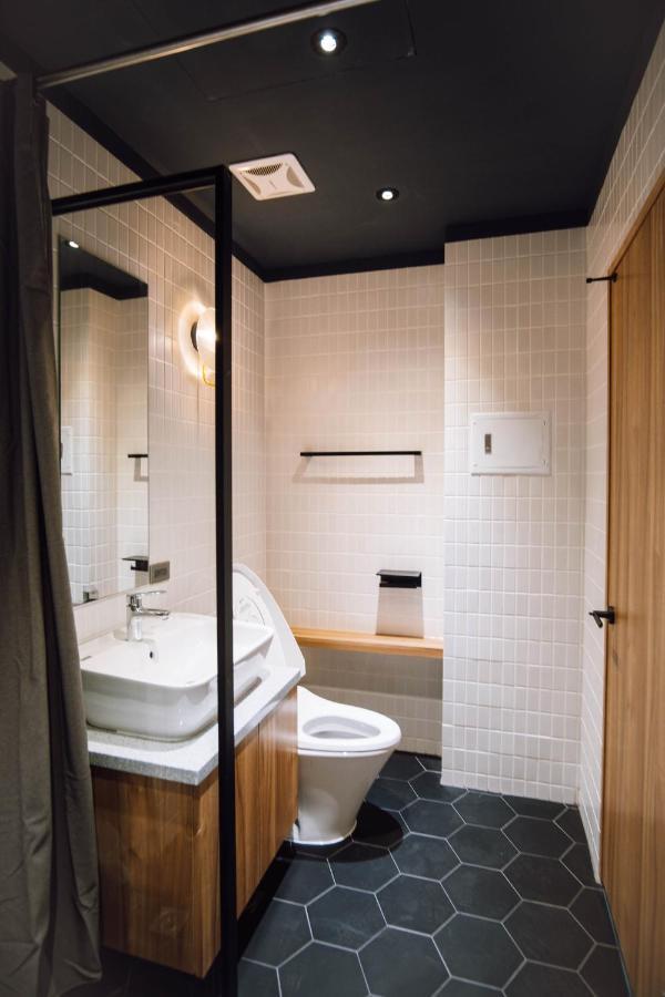 Drizzle Inn Кийлунг Екстериор снимка